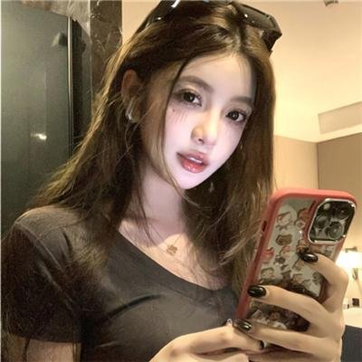 正是青春璀璨时